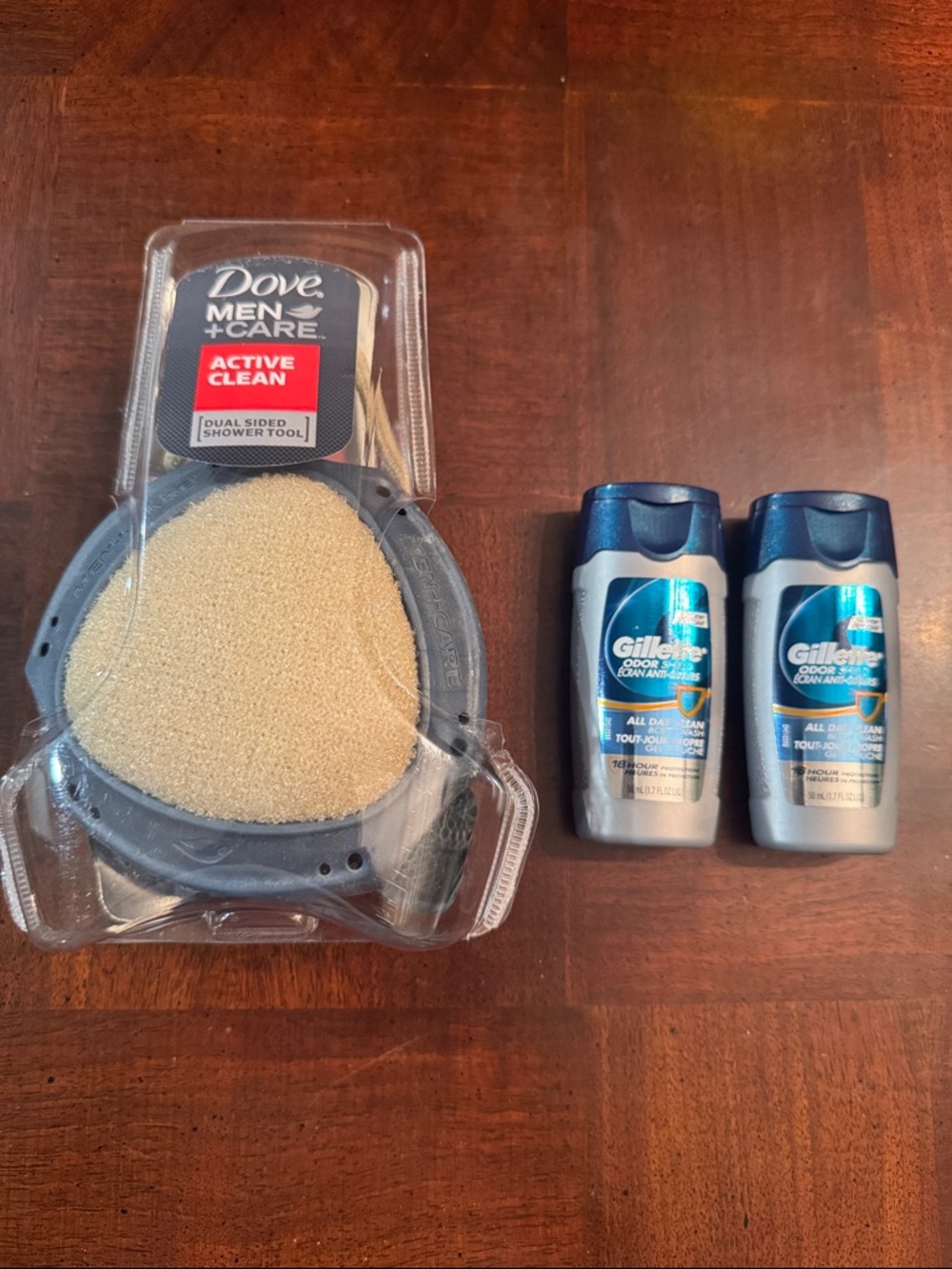 Mens Dove + Care Active Clean Dual Sided Shower Tool Washer with Body Wash
